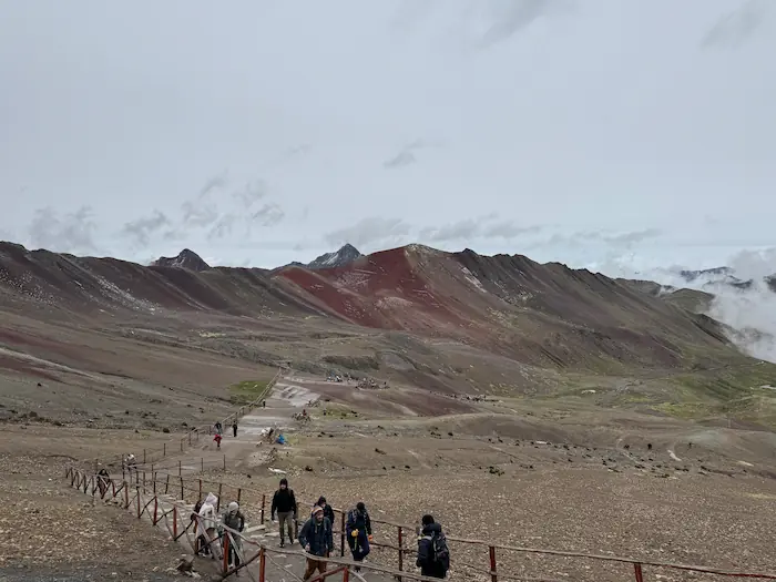 Caminata hacia la Montaña de 7 Colores